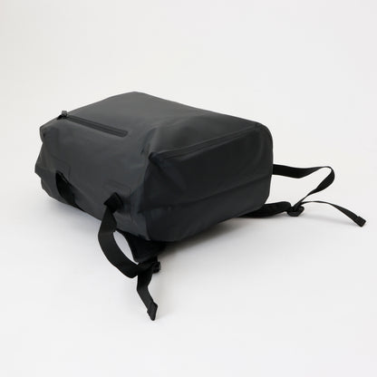 防水バックパック 35L